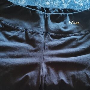 Women's Black Capris
